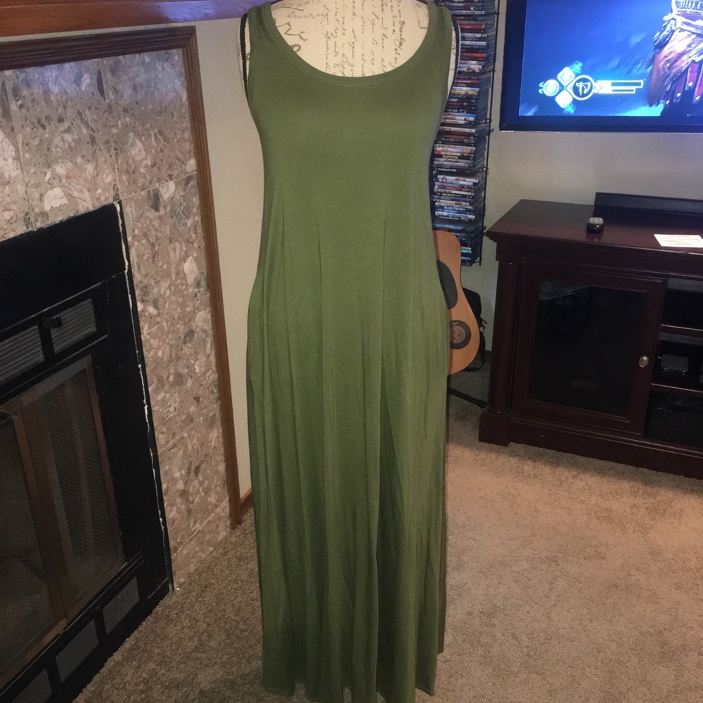 🌺Soft Surroundings Green Long Dress